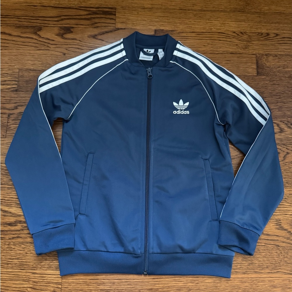 Adidas Classic 3 Stripe Navy Track Jacket. Size Small/ 9/10 years.
